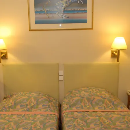 Hotel Karystion 2*