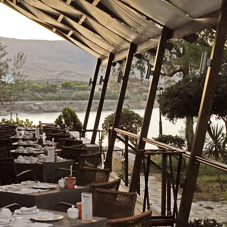 καρύστιον Ξενοδοχείο Κάρυστος