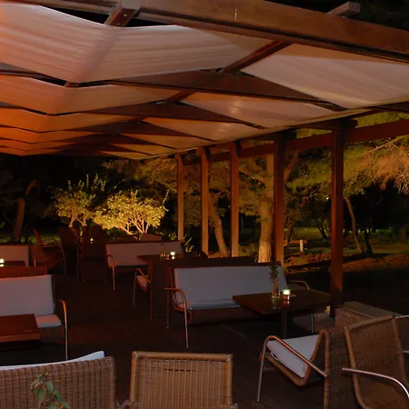 καρύστιον Ξενοδοχείο Κάρυστος