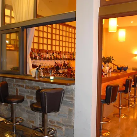 καρύστιον 2*