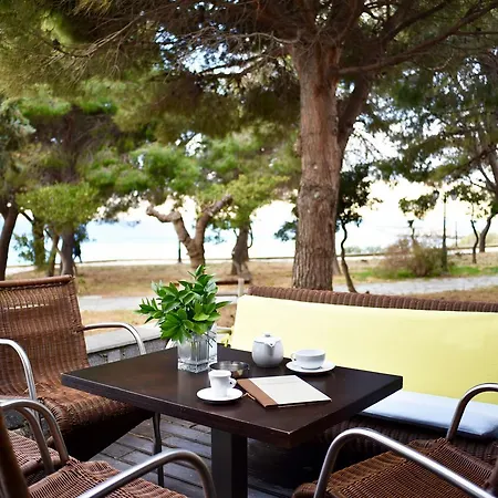 Karystion 2* Karystos (Evia)