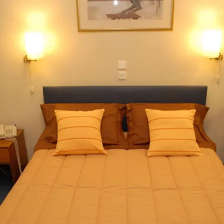 Karystion Hotel 2*